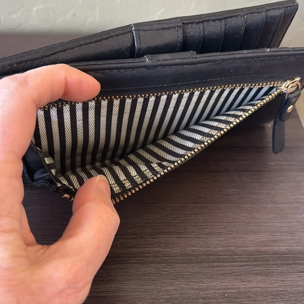 Kate‎ Spade Black Leather Large Bi-fold Wallet